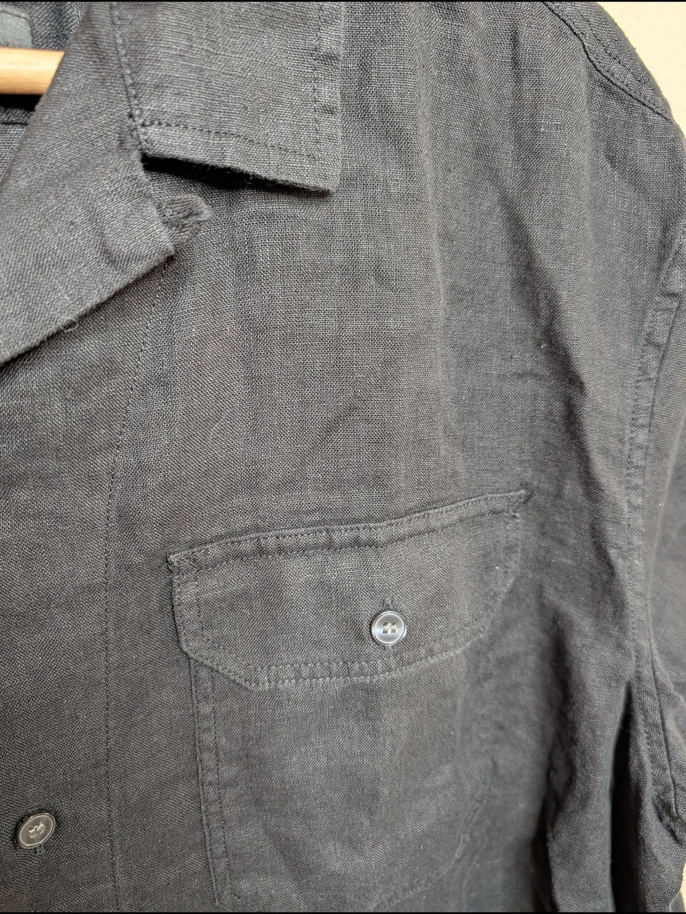 Banana Republic Men's Black 100% Linen Camp Shirt Relaxed Fit Large